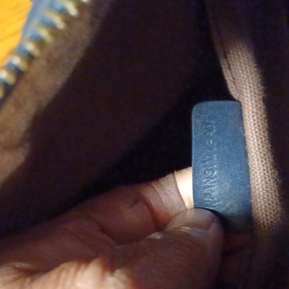 Authentic Burberry Bag - Picture 10 of 14